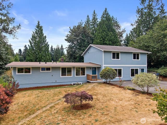 Property photo for 19019 Se 164th Street, Renton photo 2