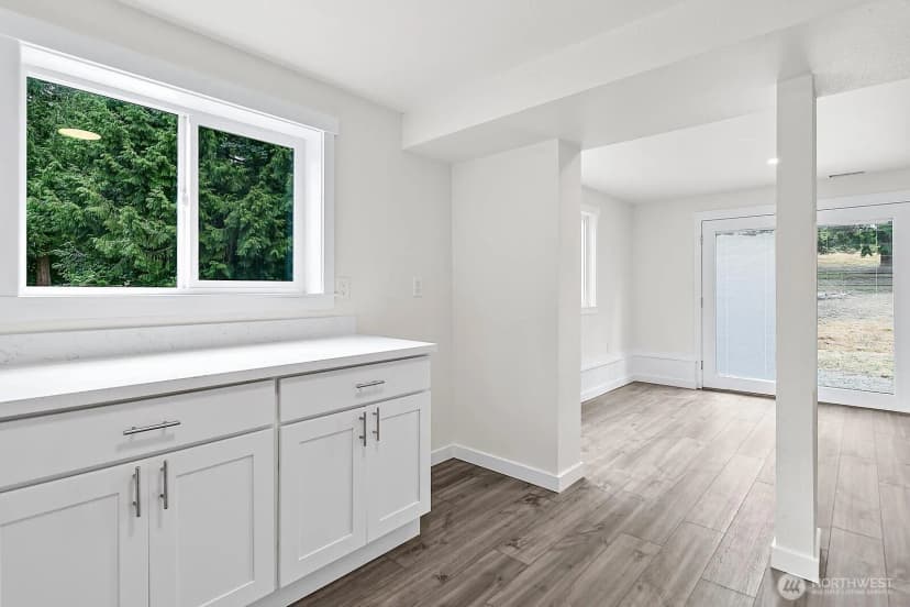 Property photo for 19019 Se 164th Street, Renton photo 16