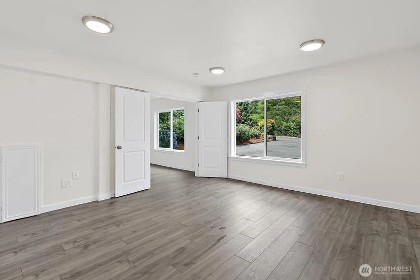 Property photo for 19019 Se 164th Street, Renton photo 37