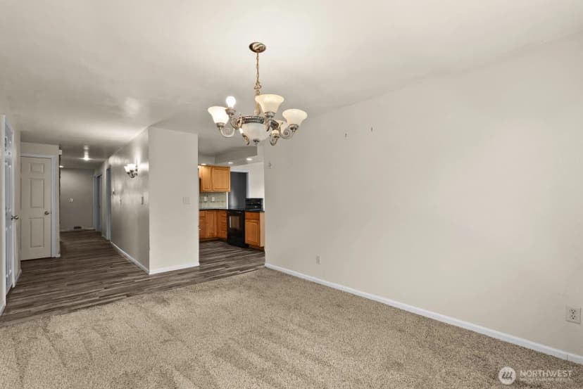 Property photo for 9824 Onyx Drive Sw, Lakewood photo 7