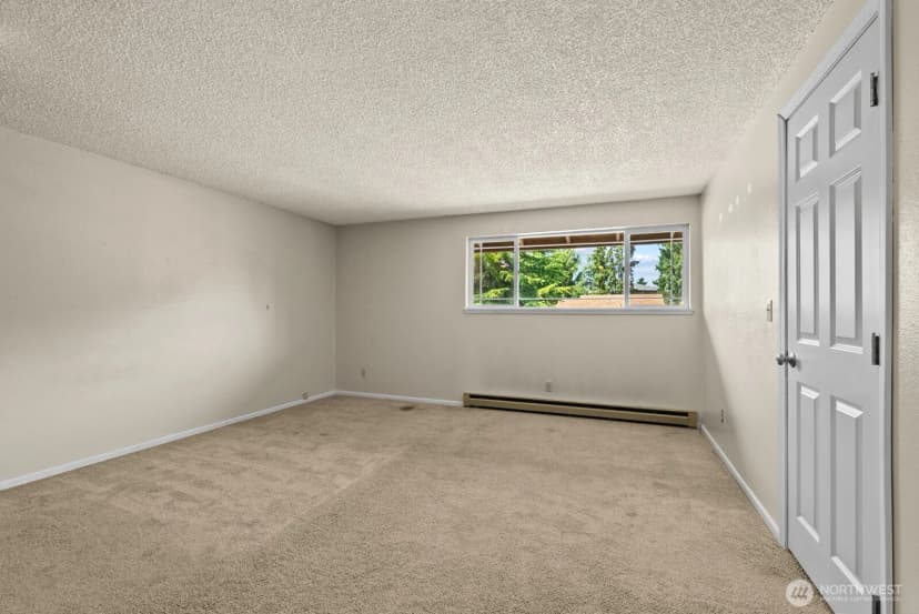 Property photo for 9824 Onyx Drive Sw, Lakewood photo 28