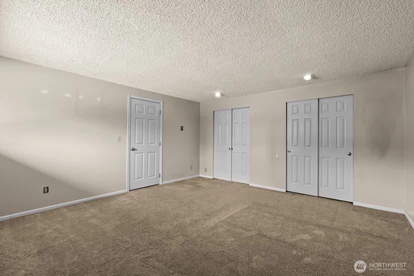 Property photo for 9824 Onyx Drive Sw, Lakewood photo 29