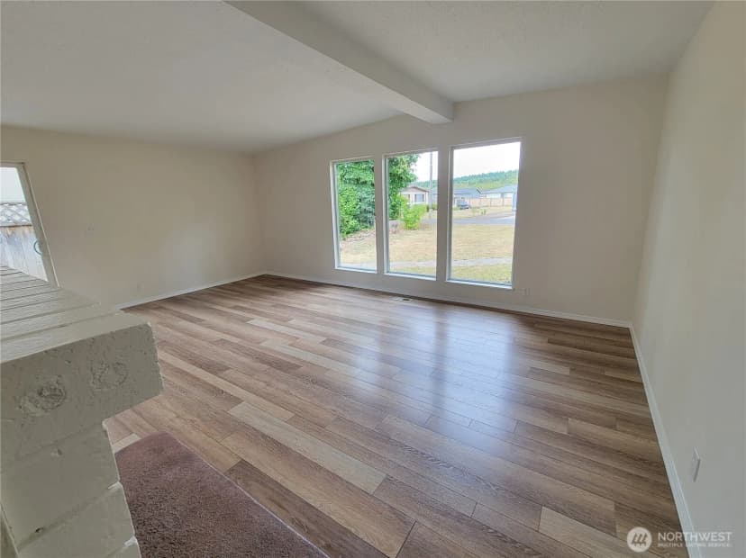 Property photo for 1713 W Martin Street, Elma photo 23