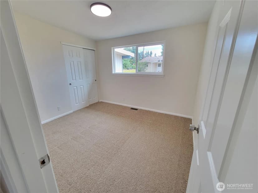 Property photo for 1713 W Martin Street, Elma photo 9