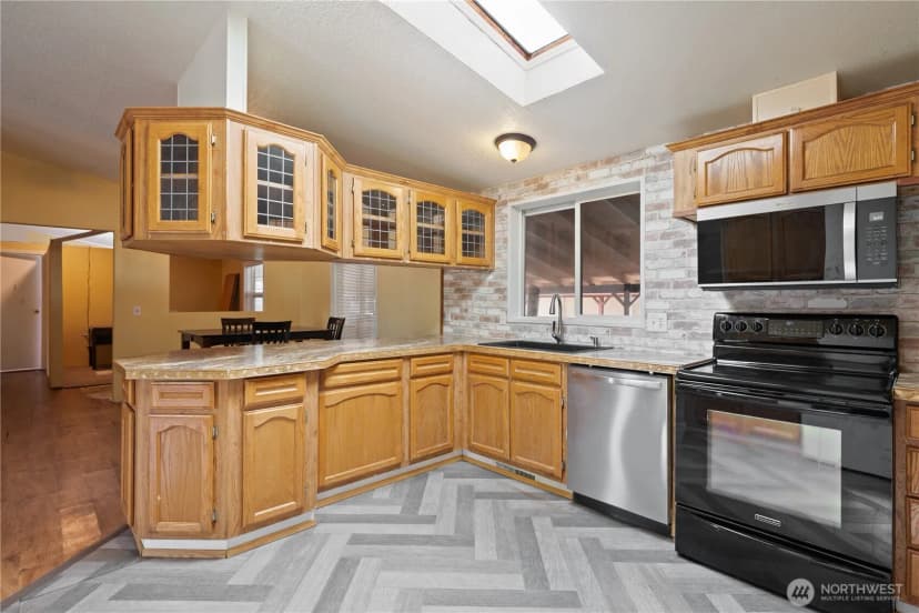 Property photo for 600 Egret Lane, Longview photo 12