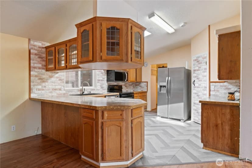 Property photo for 600 Egret Lane, Longview photo 9