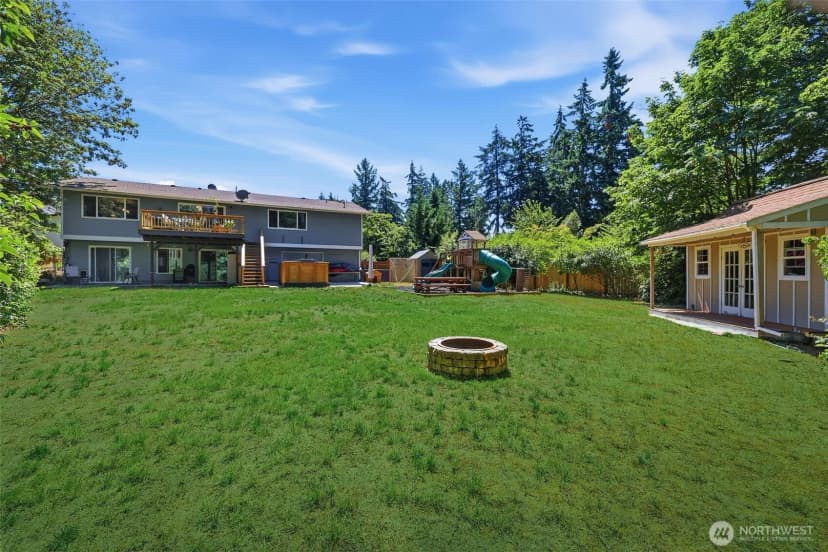Property photo for 7221 Topaz Court Sw, Lakewood photo 33