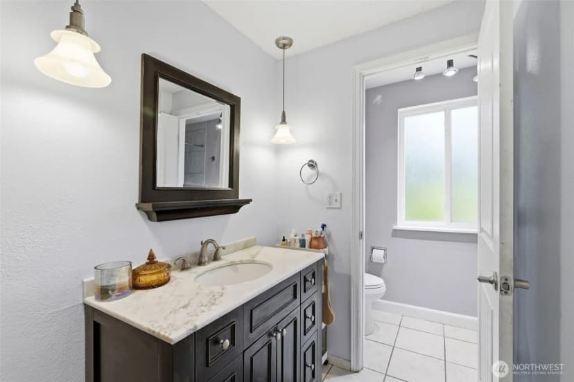 Property photo for 7221 Topaz Court Sw, Lakewood photo 19
