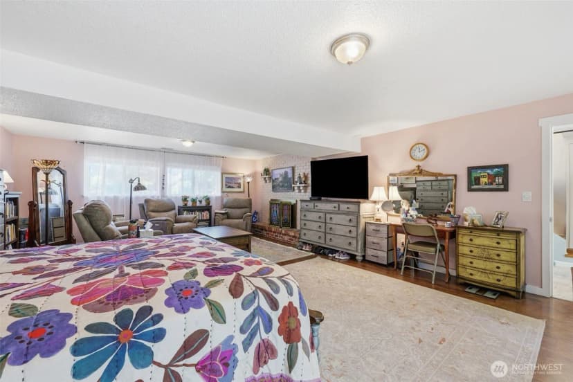 Property photo for 7221 Topaz Court Sw, Lakewood photo 25