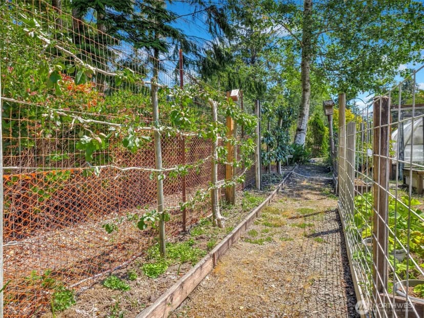 Property photo for 3201 Alt. Hwy 101, Ilwaco photo 35