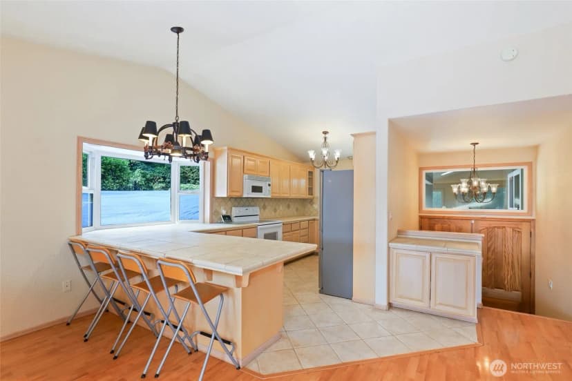 Property photo for 4706 Caldwell Road E, Edgewood photo 8