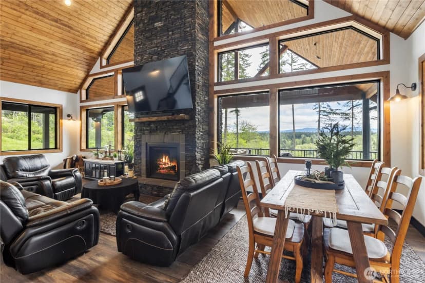 Property photo for 38922 Madrona Drive E, Roy photo 7