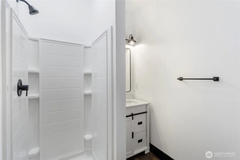 Property photo for 38922 Madrona Drive E, Roy photo 27