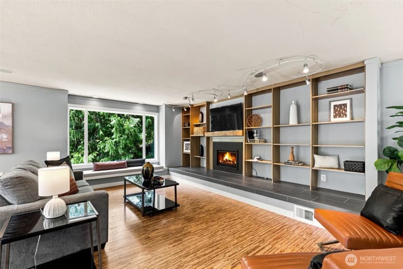 Property photo for 9375 Ne Eric Avenue, Bainbridge Island photo 9