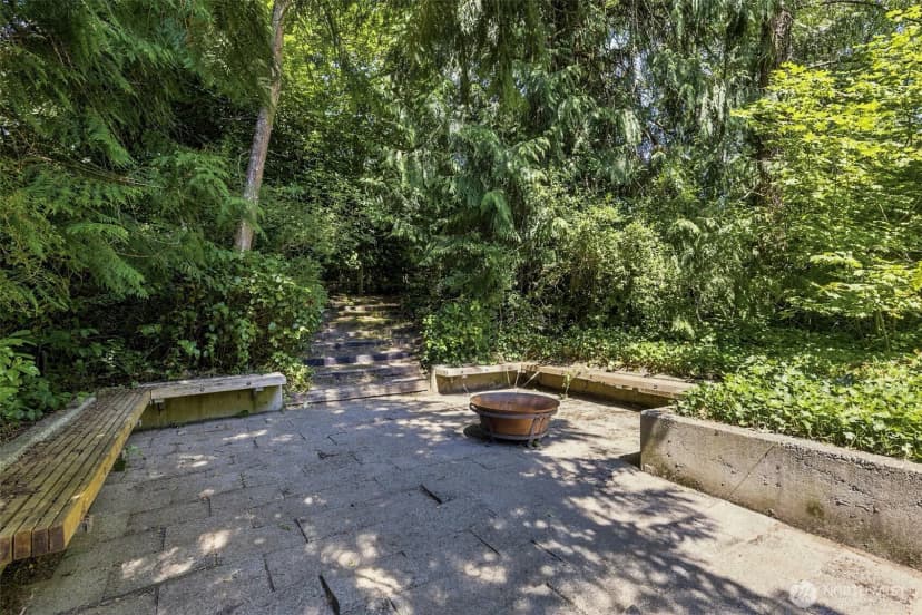 Property photo for 9375 Ne Eric Avenue, Bainbridge Island photo 30
