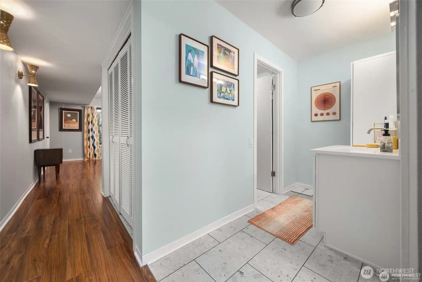 Property photo for 1524 Ne 140th Street #d2, Seattle photo 17