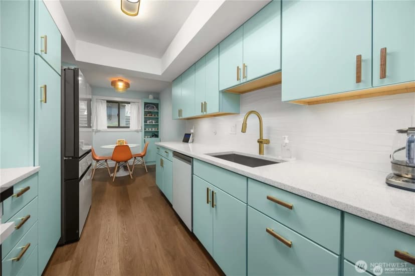 Property photo for 1524 Ne 140th Street #d2, Seattle photo 12