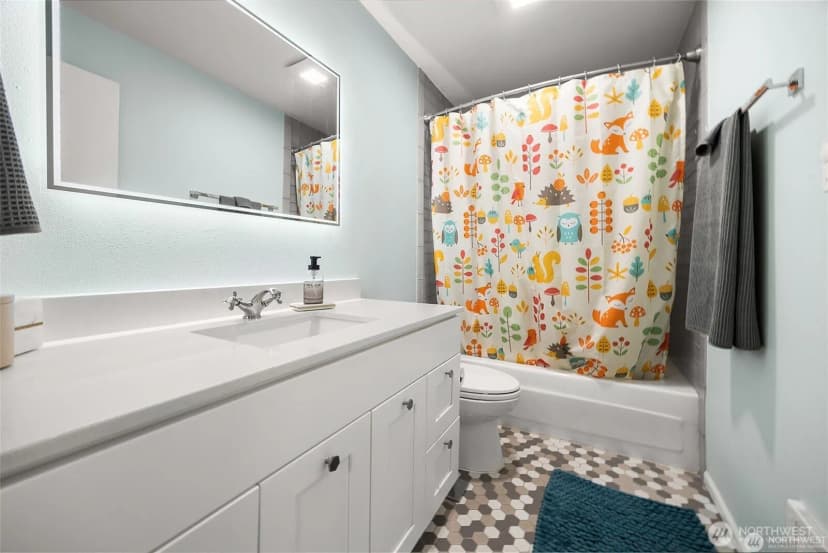 Property photo for 1524 Ne 140th Street #d2, Seattle photo 22