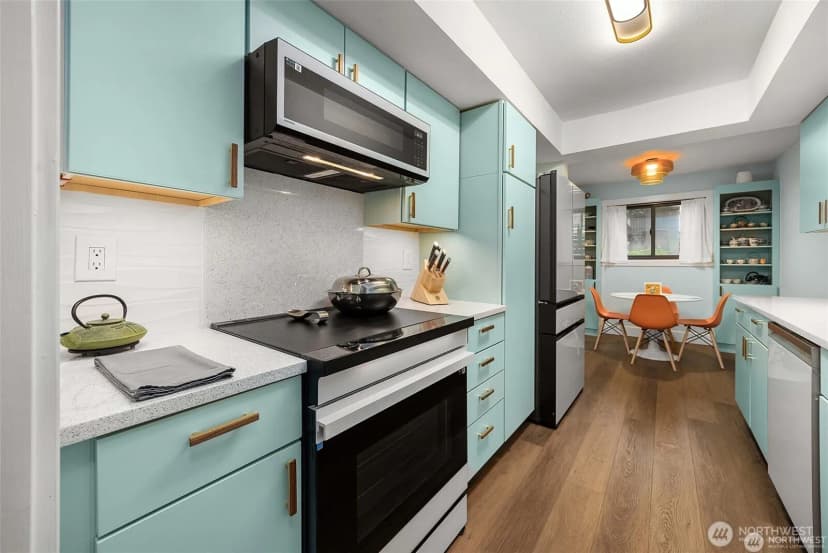 Property photo for 1524 Ne 140th Street #d2, Seattle photo 10