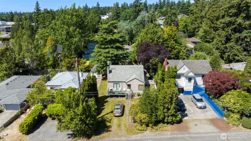 Property photo for 122 Nw 103rd Street, Seattle photo 5