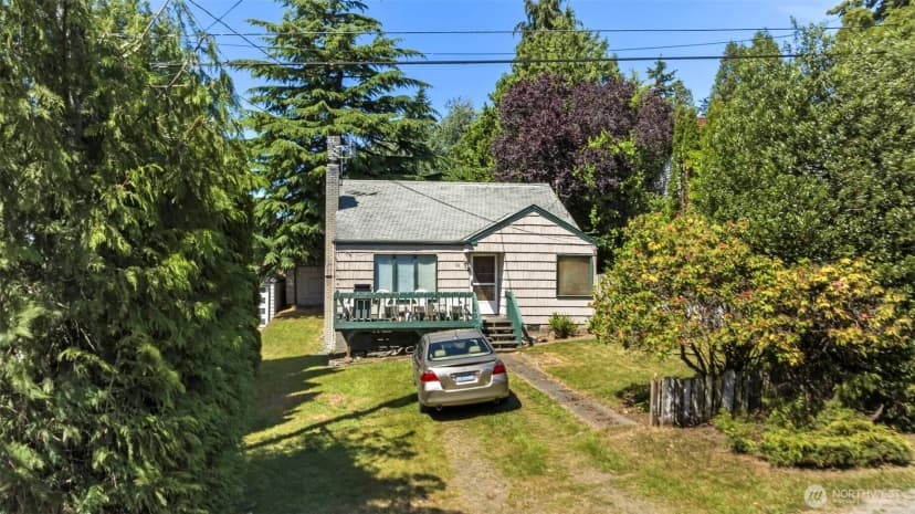 Property photo for 122 Nw 103rd Street, Seattle photo 6