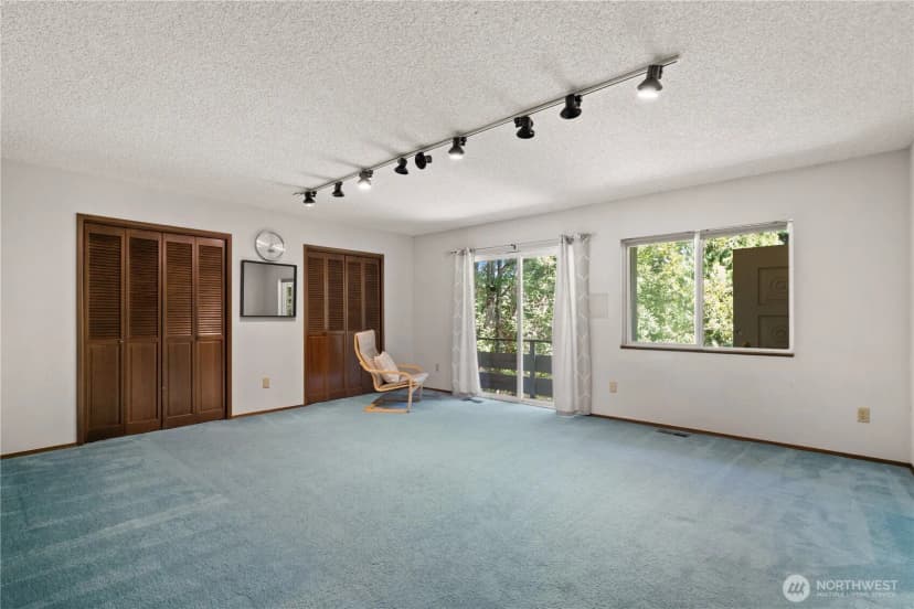 Property photo for 16058 36th Avenue Ne, Lake Forest Park photo 21