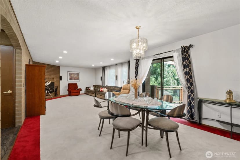 Property photo for 16058 36th Avenue Ne, Lake Forest Park photo 7