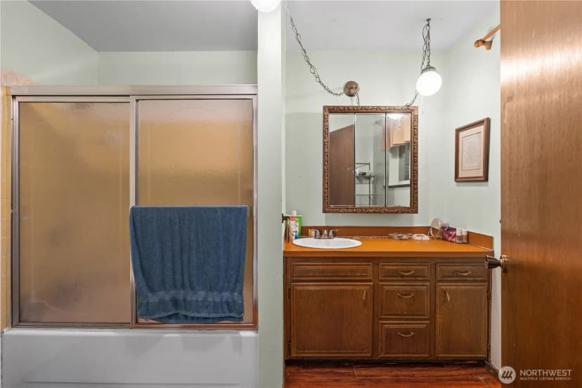 Property photo for 16058 36th Avenue Ne, Lake Forest Park photo 29