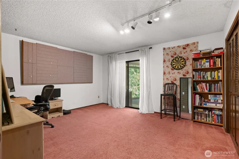 Property photo for 16058 36th Avenue Ne, Lake Forest Park photo 24