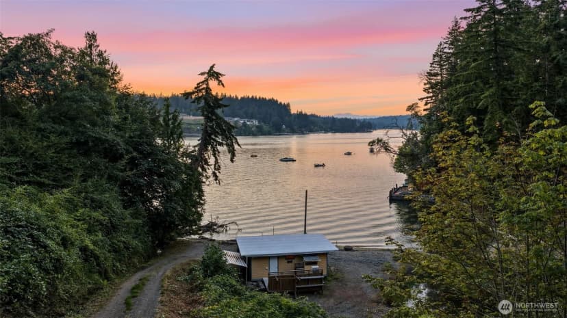 Property photo for 1303 38th Avenue Ct Nw, Gig Harbor photo 6