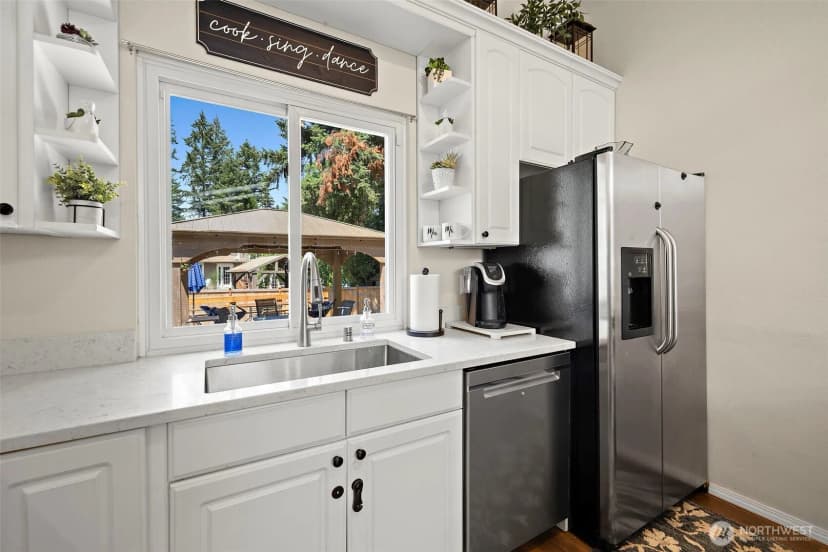 Property photo for 2522 230th Avenue Ne, Sammamish photo 13
