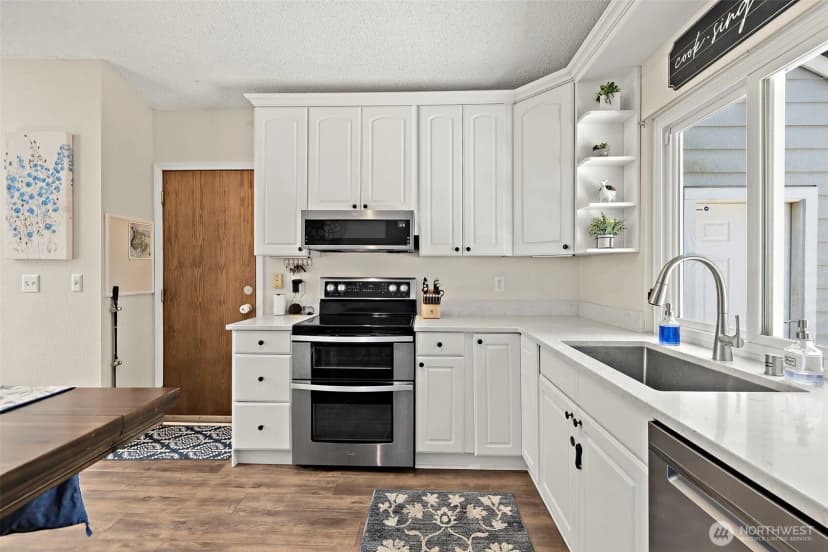 Property photo for 2522 230th Avenue Ne, Sammamish photo 14