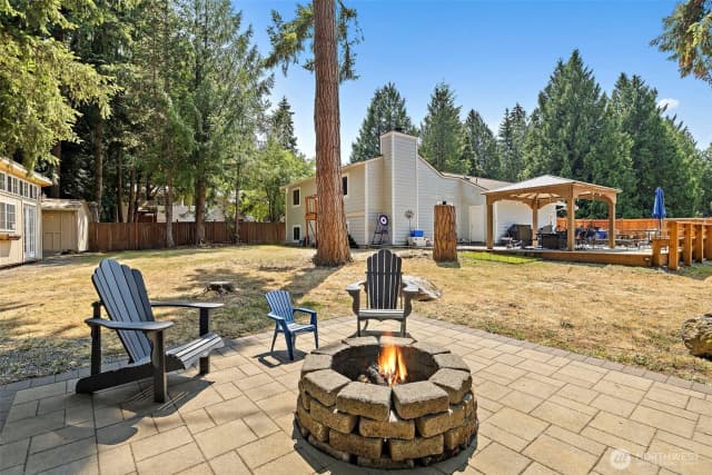 Property photo for 2522 230th Avenue Ne, Sammamish photo 2