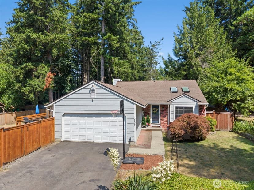 Property photo for 2522 230th Avenue Ne, Sammamish photo 5