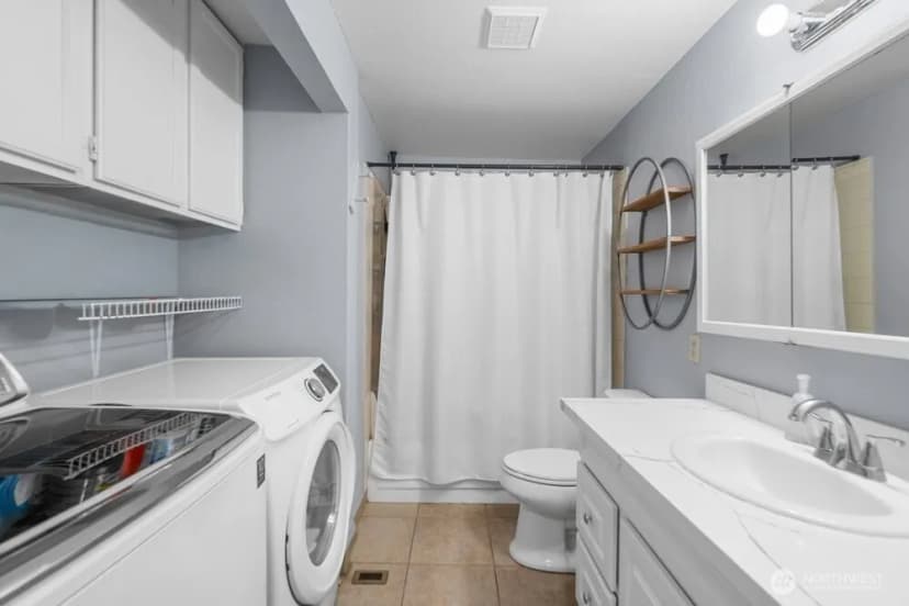 Property photo for 2406 Ne 24th Street, Renton photo 13