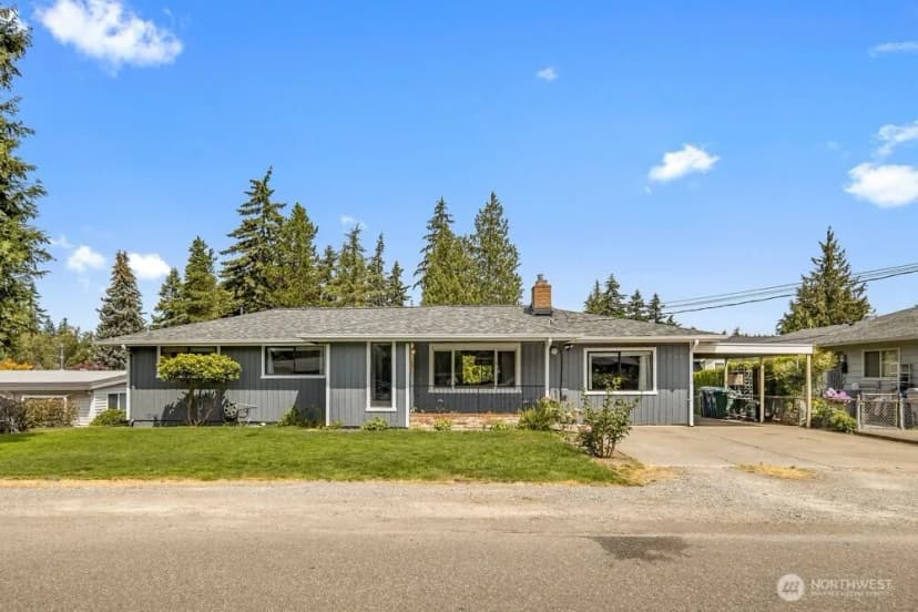 Property photo for 2406 Ne 24th Street, Renton