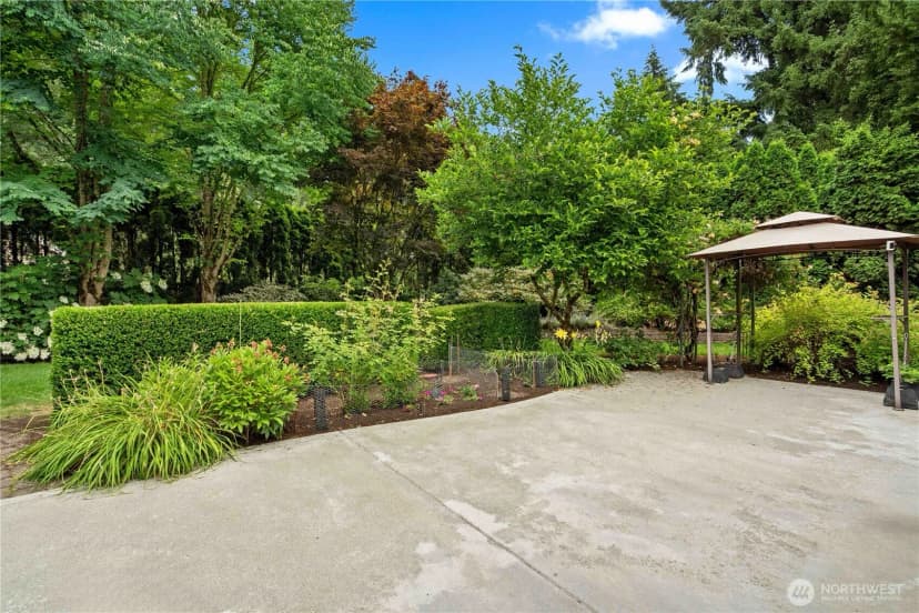 Property photo for 10306 192nd Avenue Ne, Redmond photo 38