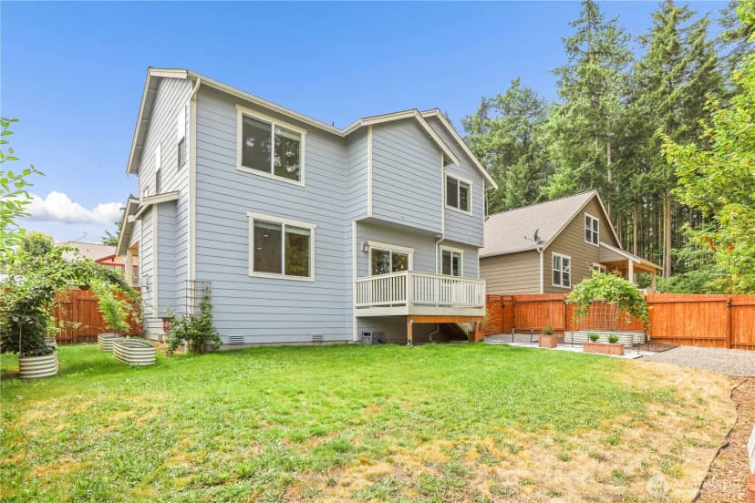 Property photo for 3008 Sw Berwick Drive, Oak Harbor photo 25