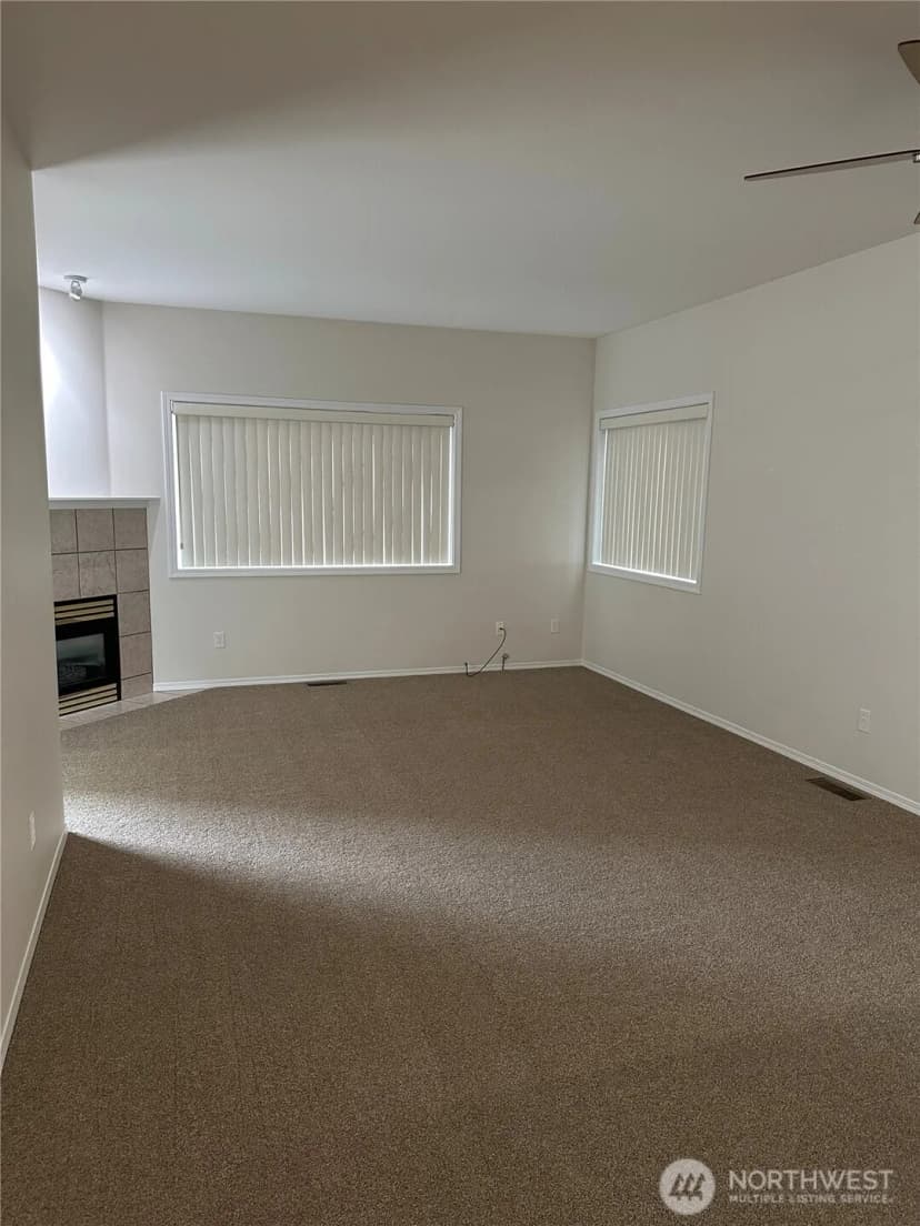 Property photo for 523 W Kellogg Road, Bellingham photo 5