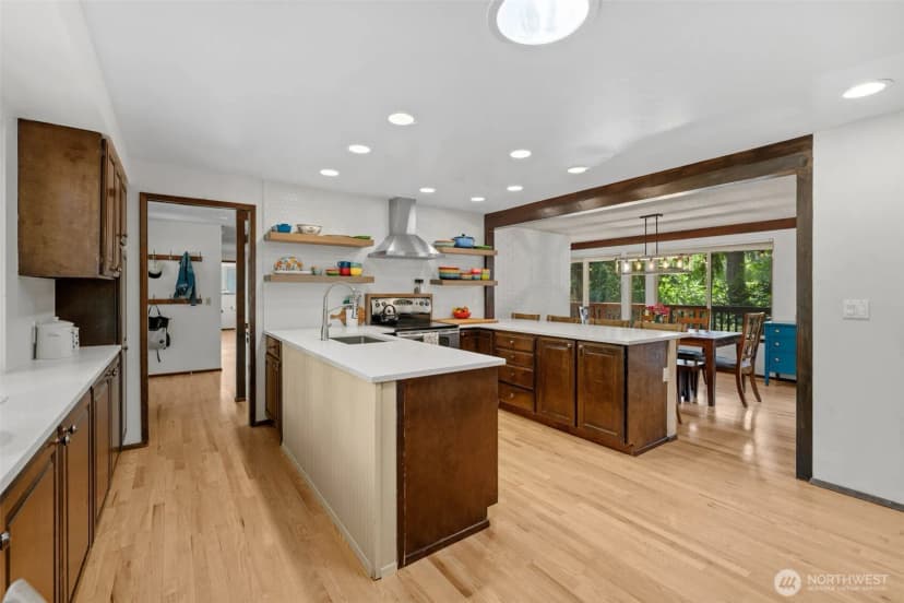 Property photo for 1550 Weathervane Drive, Fircrest photo 8