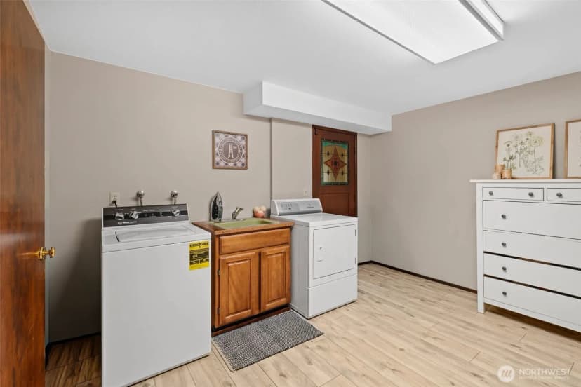 Property photo for 1550 Weathervane Drive, Fircrest photo 32