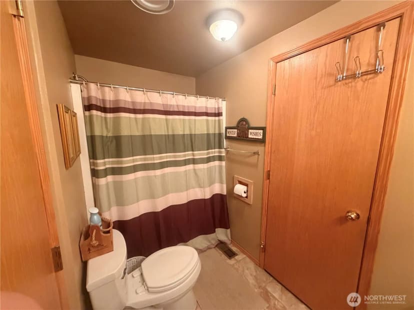 Property photo for 616 Hunter Avenue Sw, Quincy photo 16
