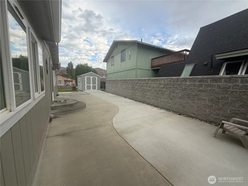 Property photo for 616 Hunter Avenue Sw, Quincy photo 22
