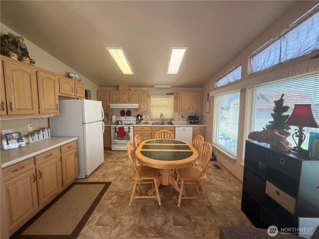 Property photo for 616 Hunter Avenue Sw, Quincy photo 4