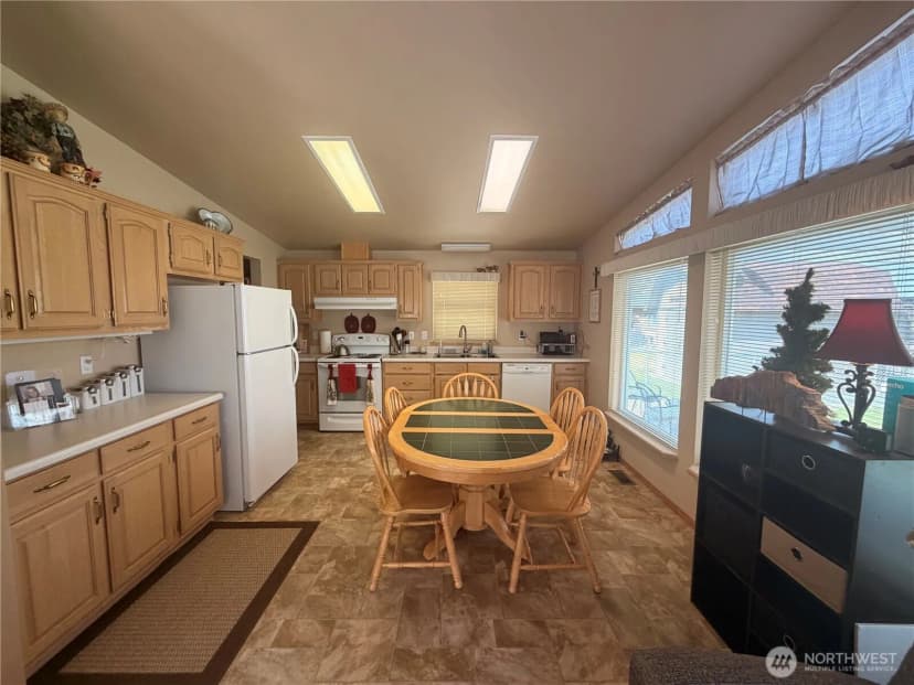 Property photo for 616 Hunter Avenue Sw, Quincy photo 4