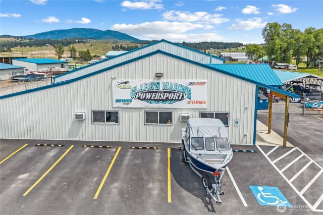 Property photo for 192 Degrief Road, Colville
