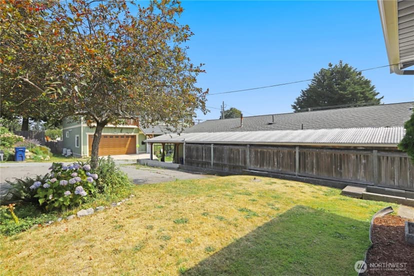 Property photo for 1308 16th Street, Anacortes photo 15
