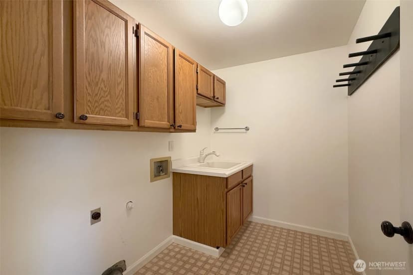 Property photo for 6349 114th Avenue Se, Bellevue photo 15