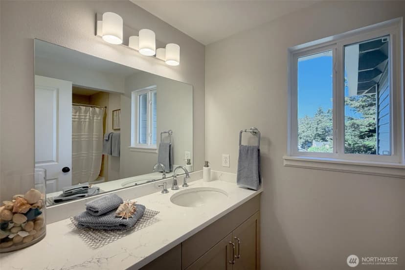 Property photo for 6349 114th Avenue Se, Bellevue photo 22