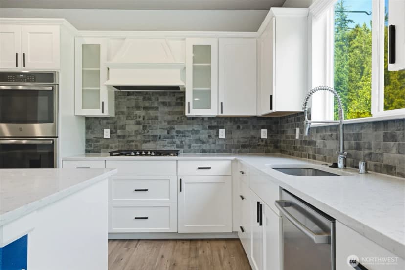 Property photo for 17613 131st Street E, Bonney Lake photo 10